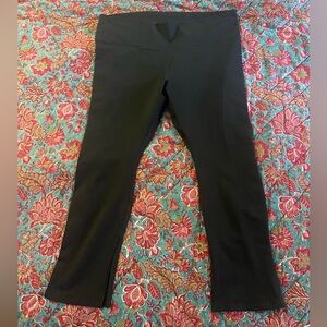 Define Powerhold Split Hem Legging